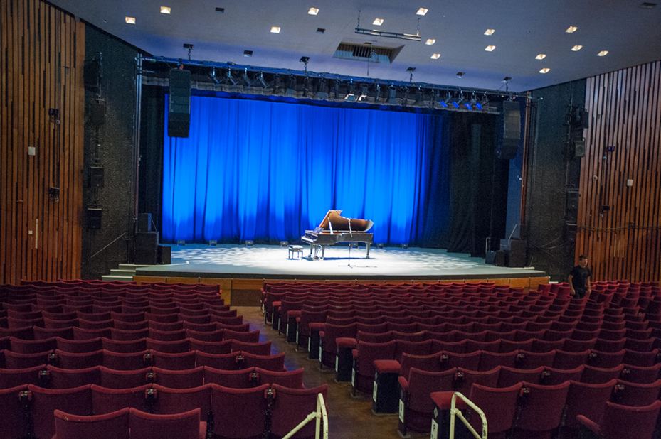 Eastbourne - Congress Theatre