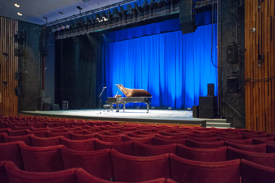 Eastbourne - Congress Theatre